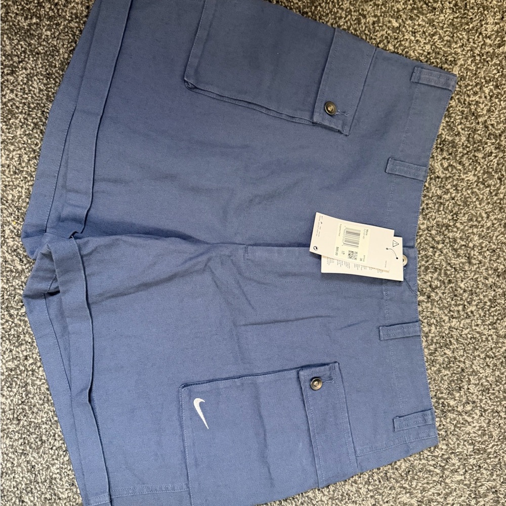 Nike Men's Cargo Shorts in Blue